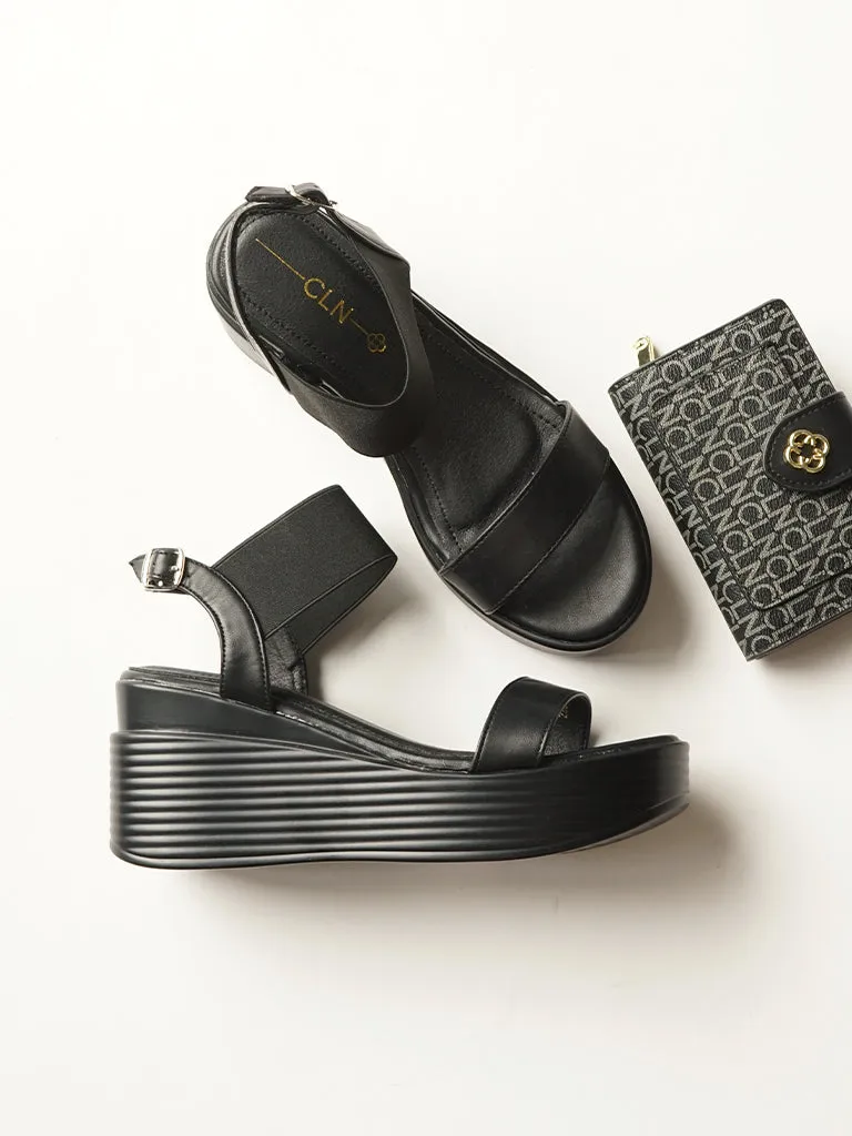 Filippa Wedge Sandals