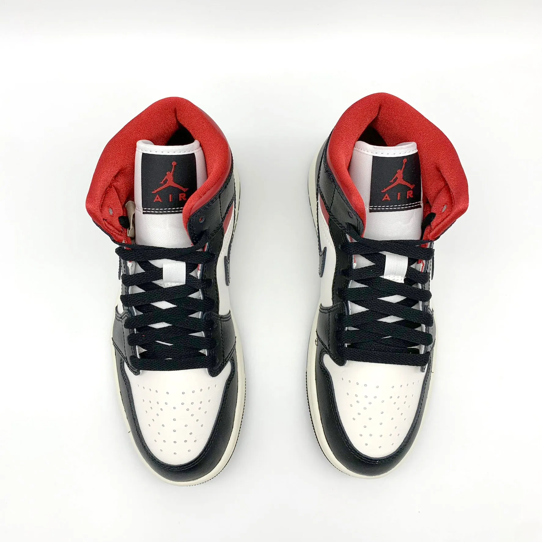 Jordan 1 Mid Gym Red Panda