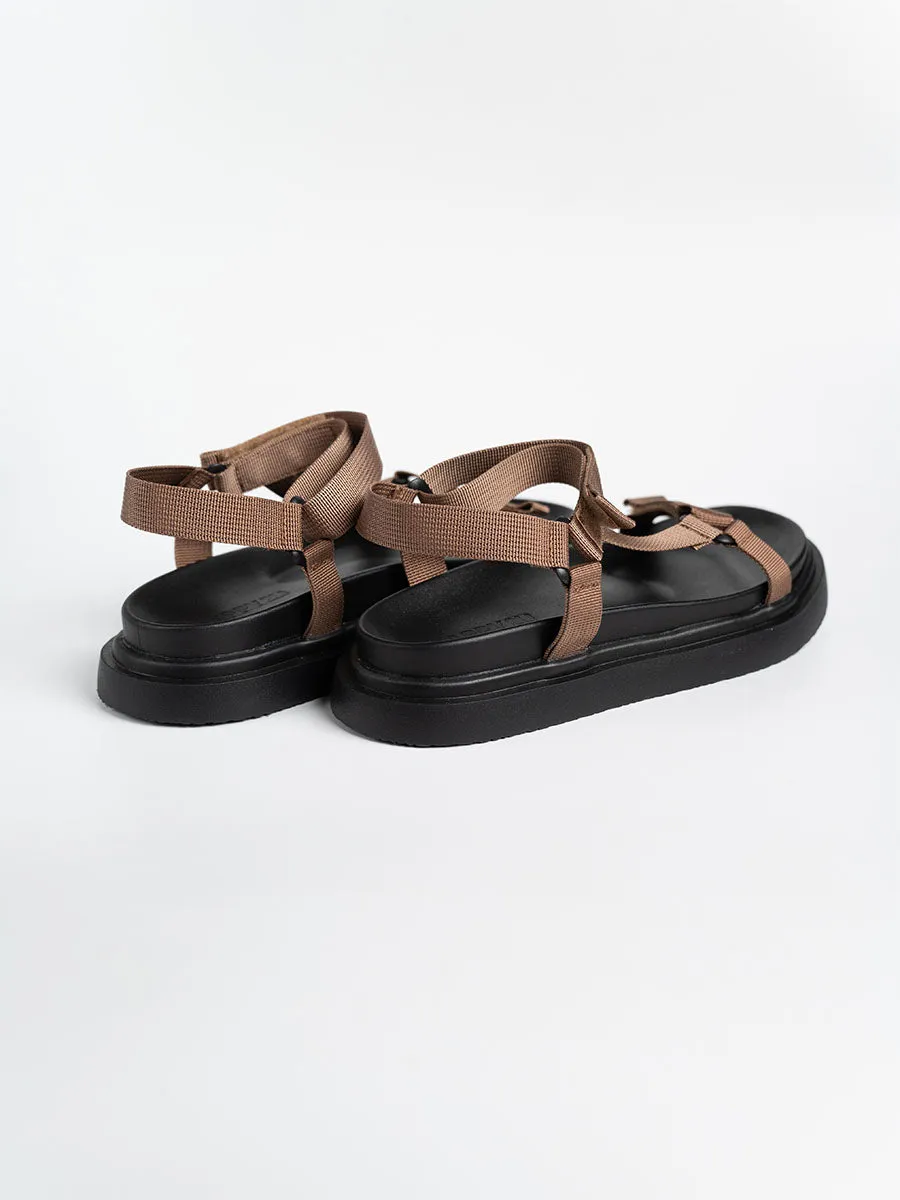 Loop Platform Sandals