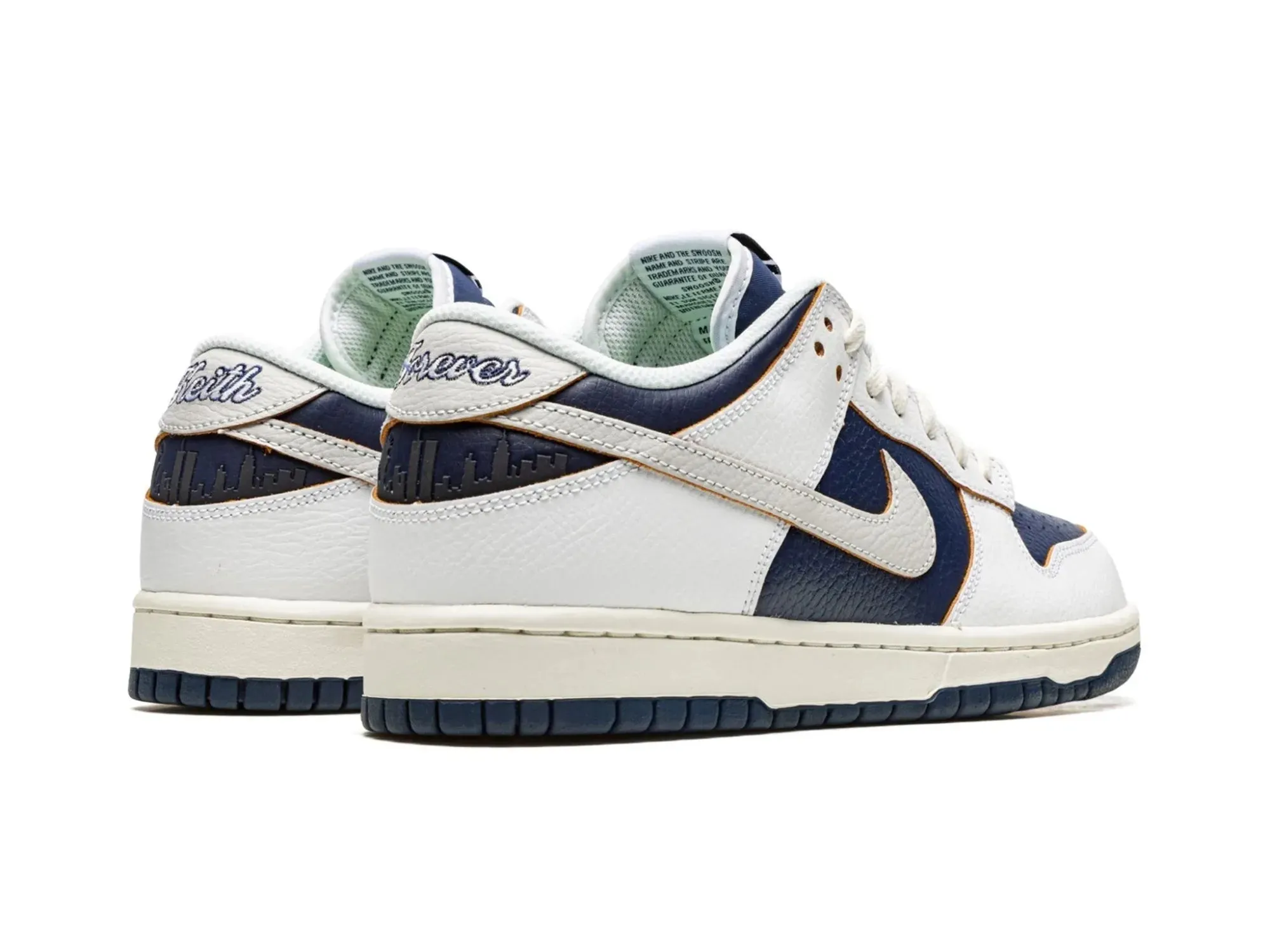 Nike SB Dunk Low X HUF "New York City"