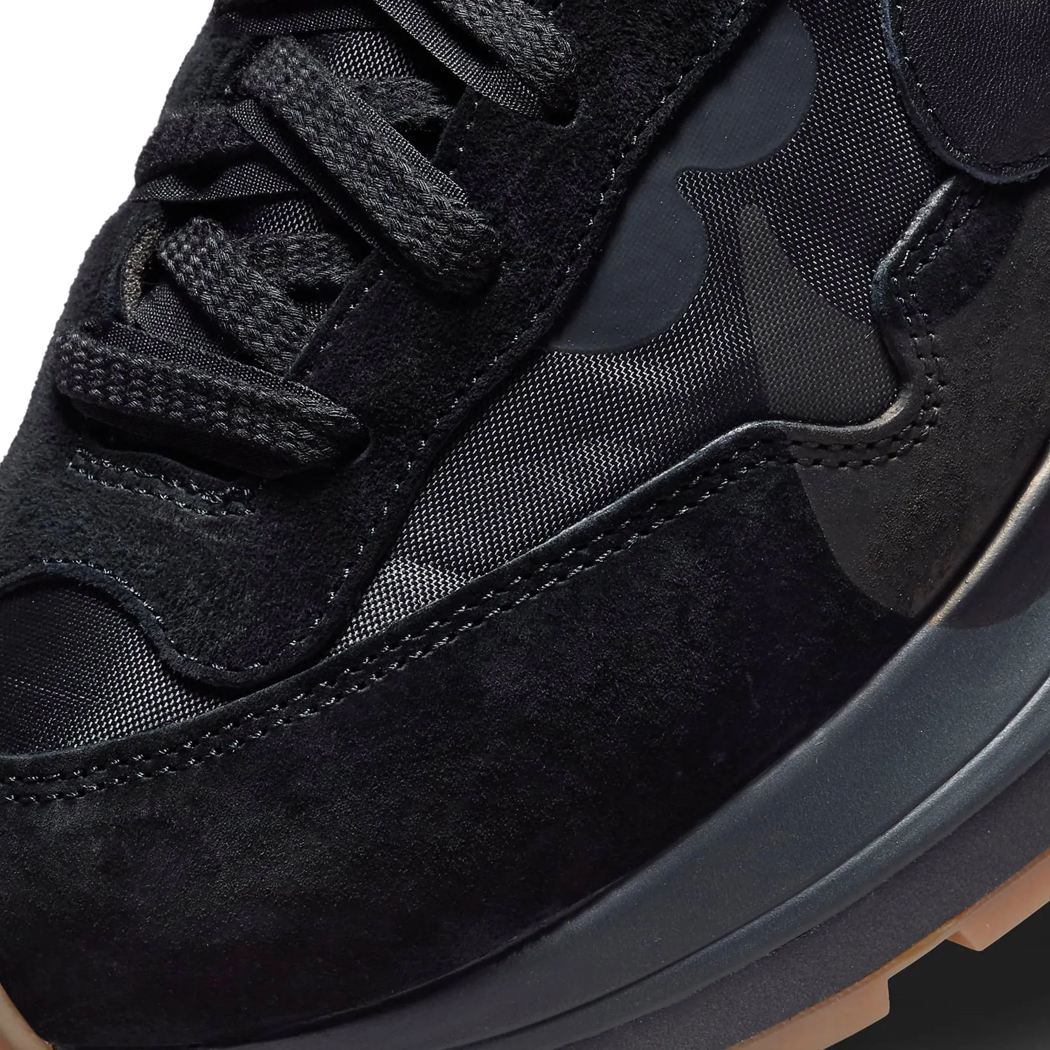 Nike x Sacai Vaporwaffle Black Gum Sneaker