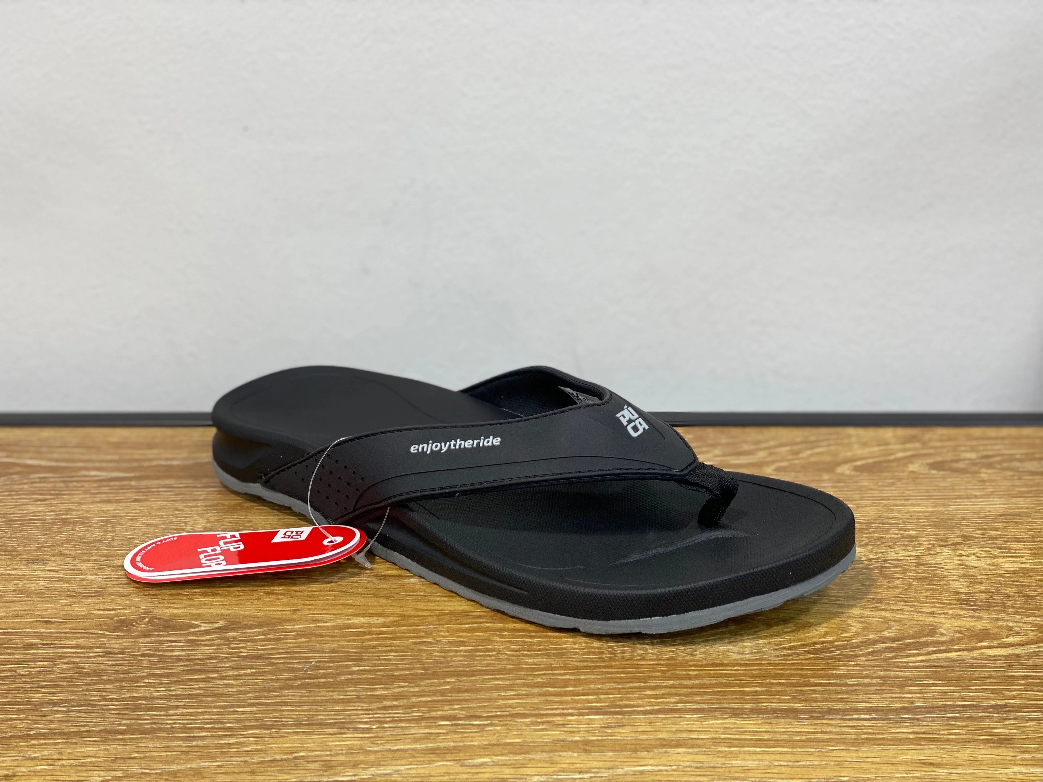 PUCA flip flop