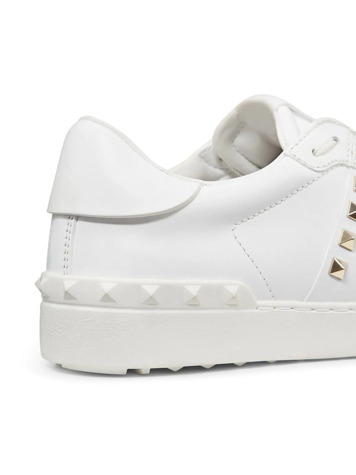 ROCKSTUD UNTITLED SNEAKER IN CALFSKIN