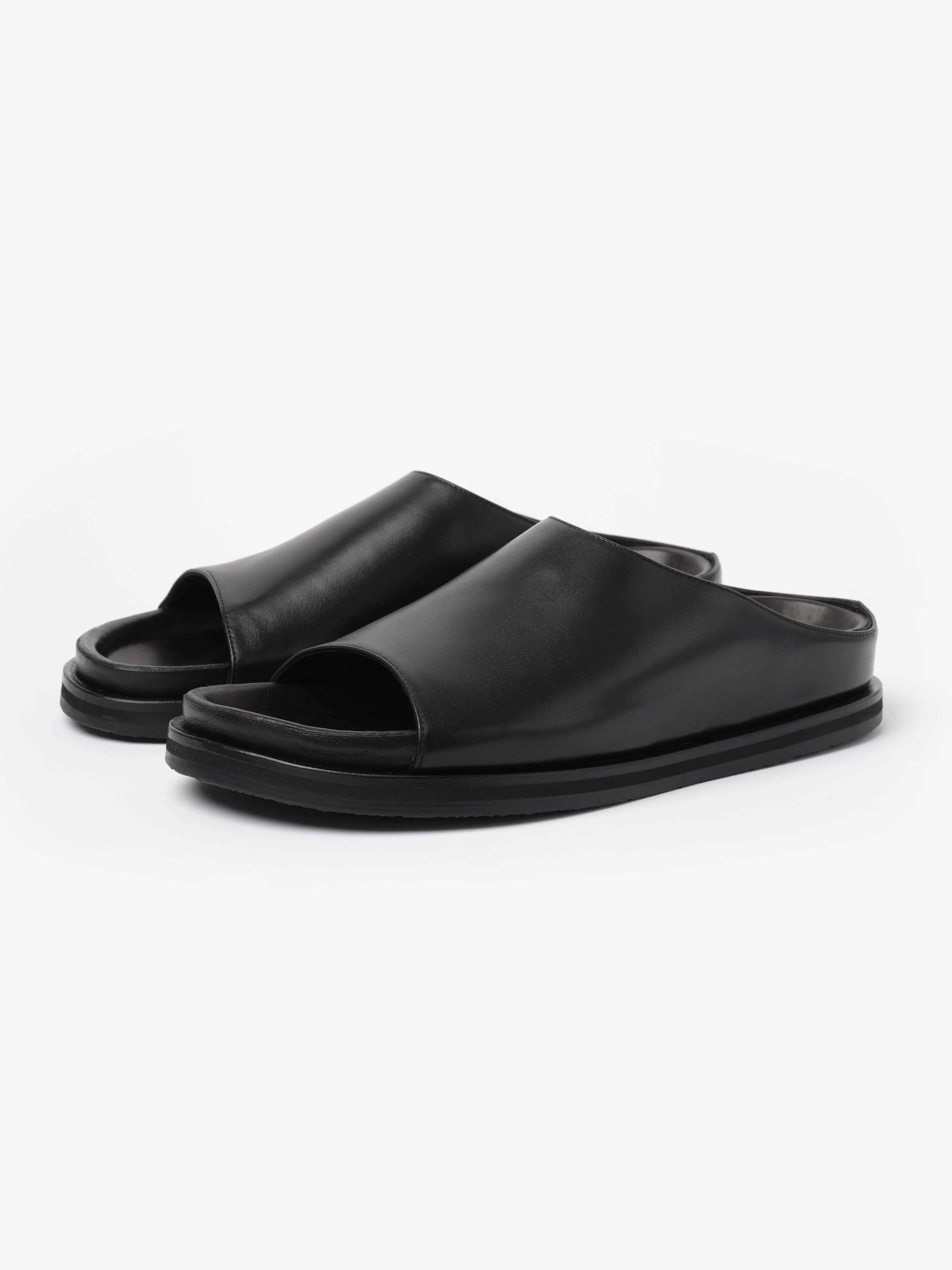 Women's Spring Sandal in Black