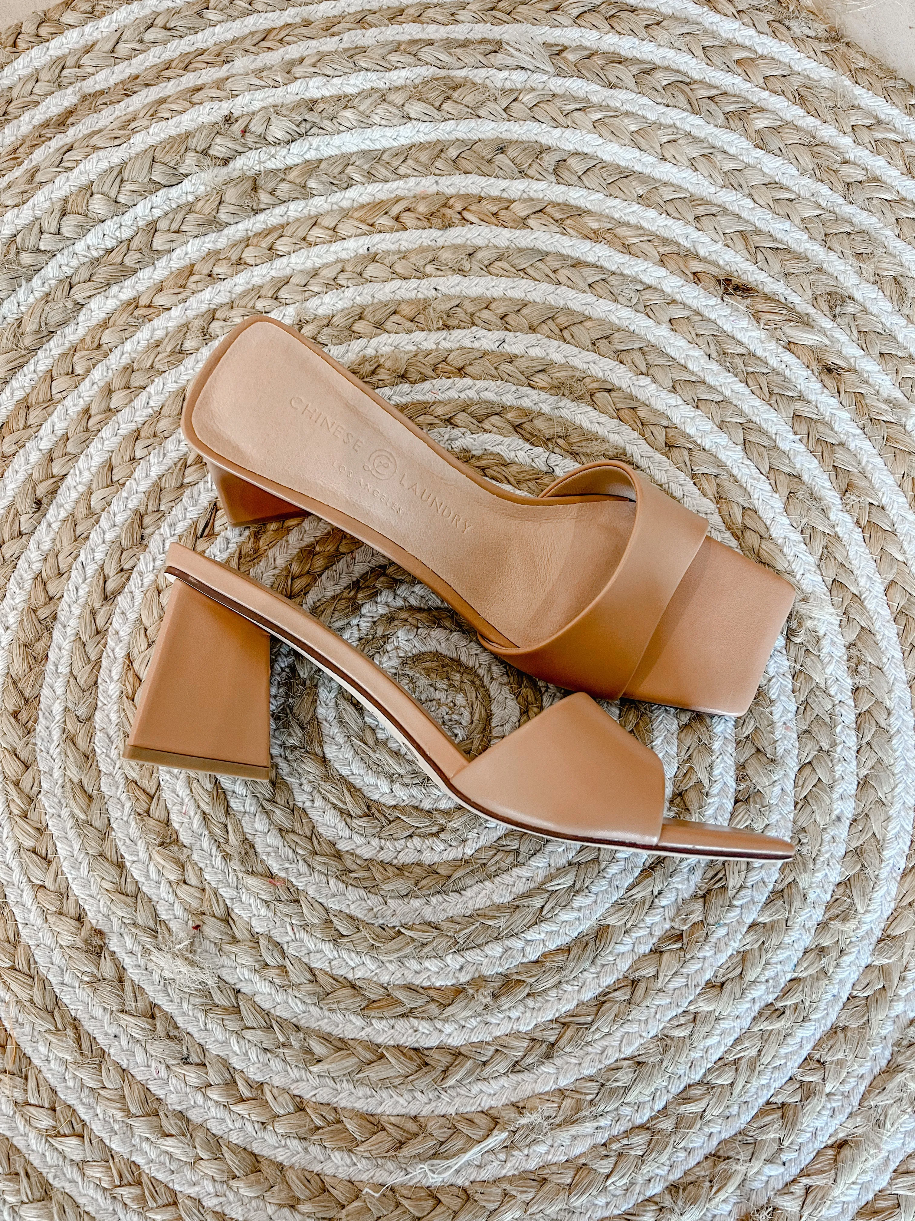 Yanda Dress Sandal - Nude